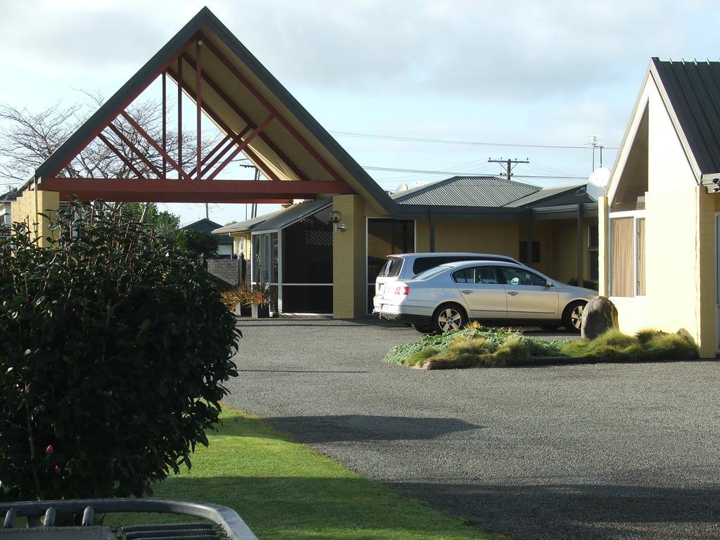 Mount View Motel Hawera Esterno foto