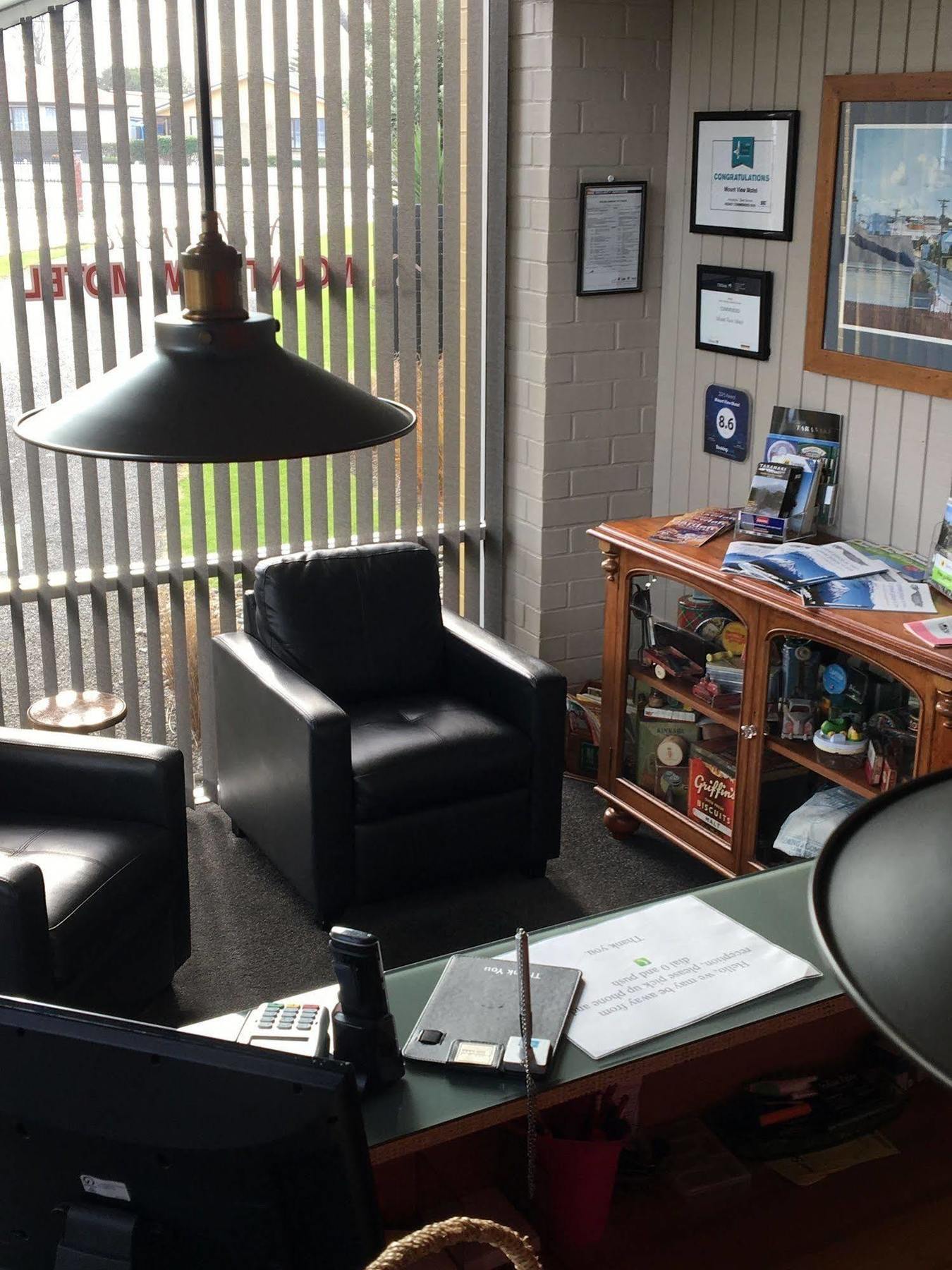 Mount View Motel Hawera Esterno foto