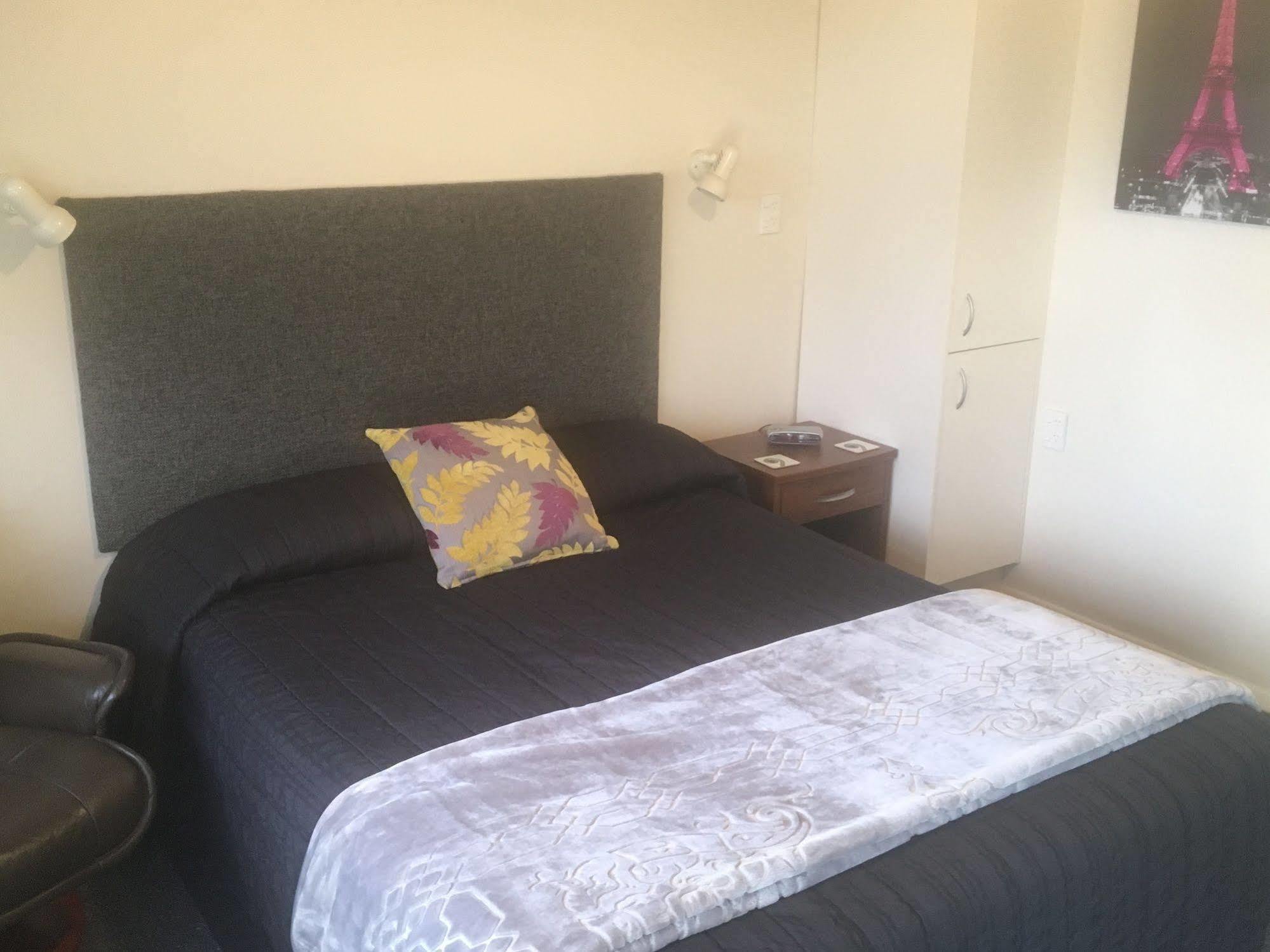 Mount View Motel Hawera Esterno foto